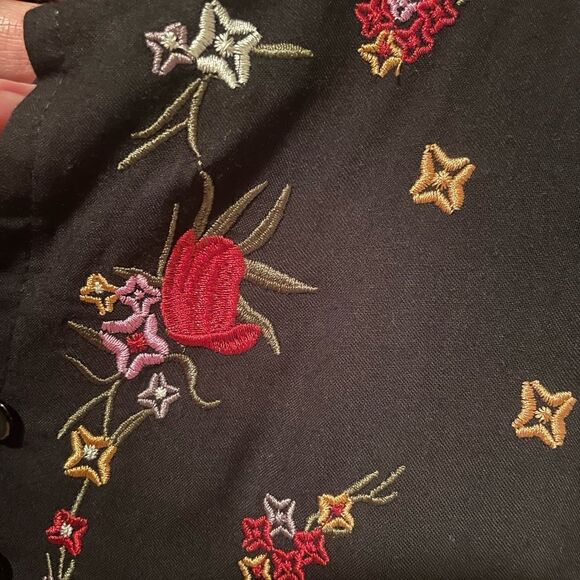 The Pyramid Collection Women’s Black Embroidered Floral Dress M - Picture 15 of 16